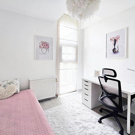 Bed & Breakfast - Entre Paris & Disneyland Daire Roissy-en-Brie Dış mekan fotoğraf