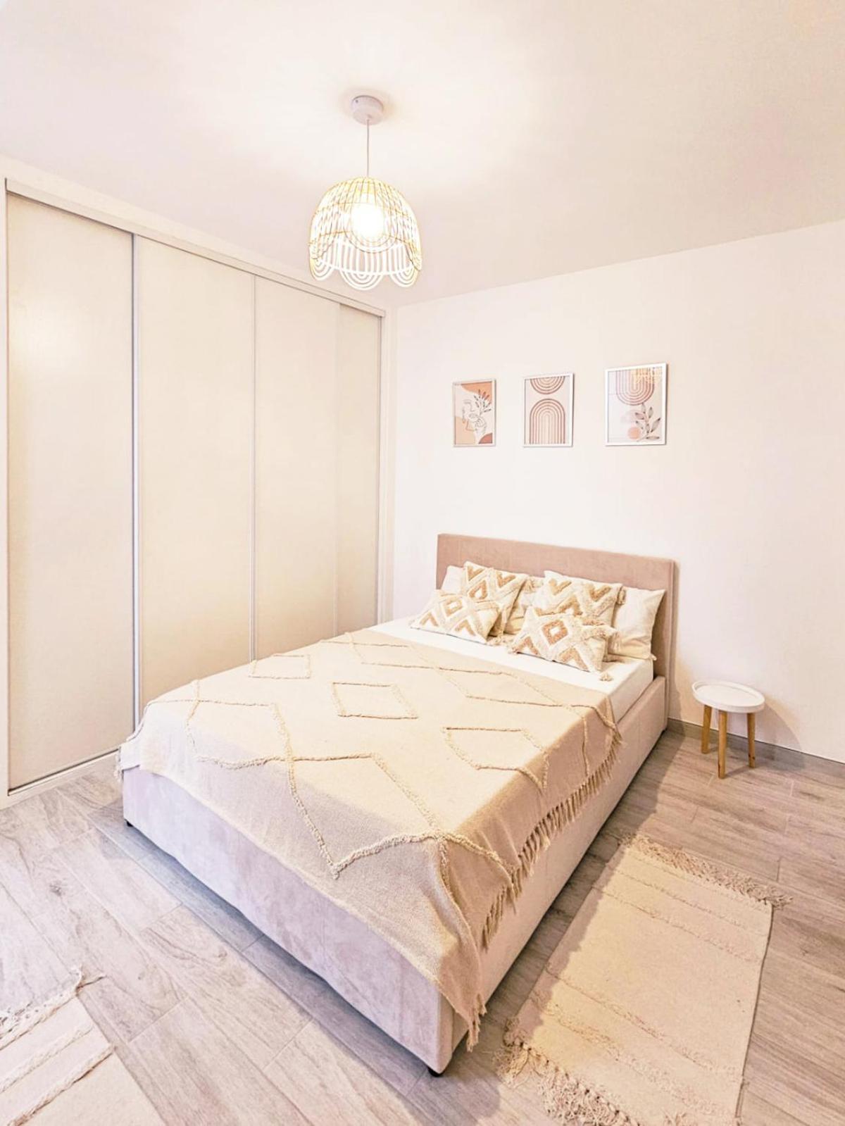 Bed & Breakfast - Entre Paris & Disneyland Daire Roissy-en-Brie Dış mekan fotoğraf