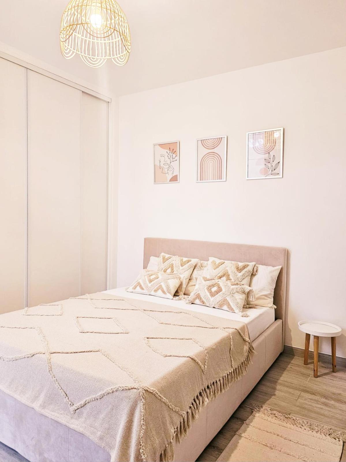 Bed & Breakfast - Entre Paris & Disneyland Daire Roissy-en-Brie Dış mekan fotoğraf
